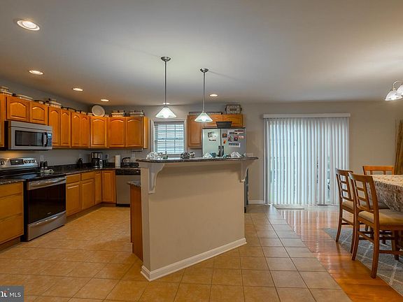 4th image of 10455 Sunnyside Rd