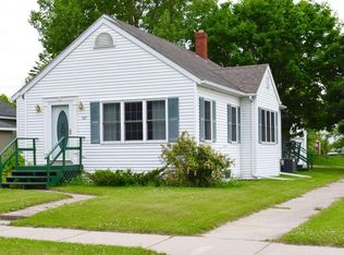 502 Champagne Ave SW, Red Lake Falls, MN 56750