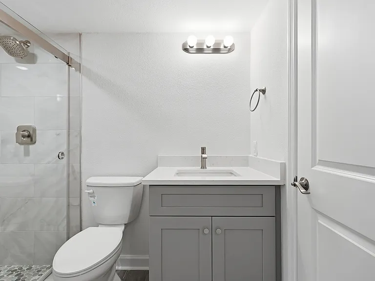 548 Plaza Seville Ct #89 — Photo 21