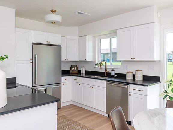 4th image of 4534 Wayne Meadows Cir