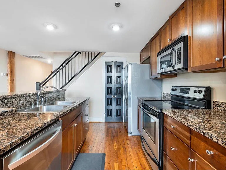 324 Salem Ave SW #302 — Photo 4