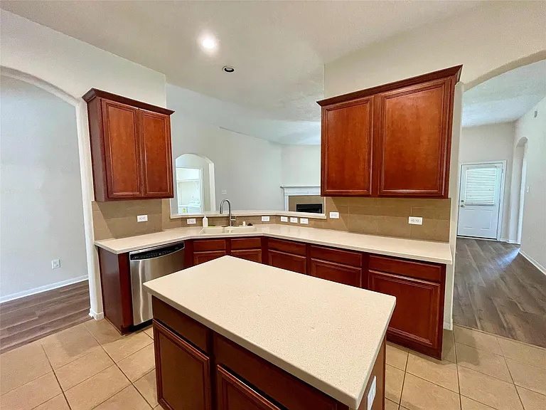 14110 Pawnee Bend Dr — Photo 11