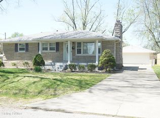 8008 Canna Dr, Louisville, KY 40258