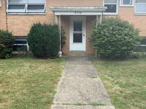 4354 21st St NW #2, Canton, OH 44708