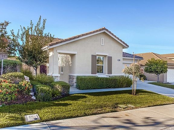 2nd image of 27989 Panorama Hills Dr
