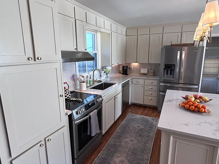 441 Annex Ave — Photo 2