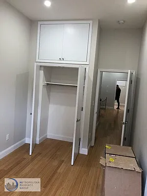 Rented by Metropolitan Property Group | media 8