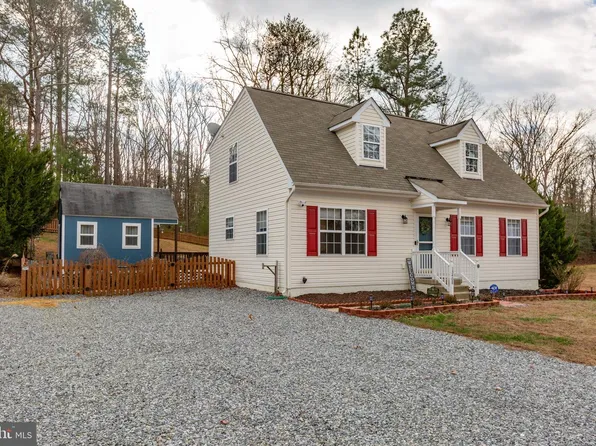 13408 Mason St, Woodford, VA 22580