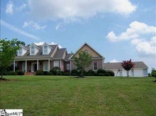 185 Holcombe Dr, Liberty, SC 29657
