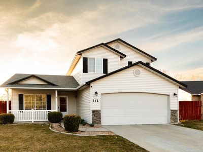 312 N Coppertree Dr, Nampa, ID, 83651