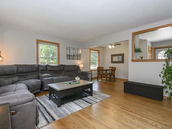 3rd image of 8991 S 29th STREET