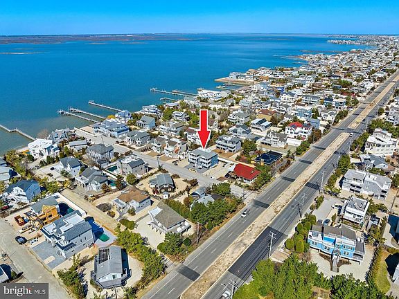 3rd image of 1046B S Long Beach Blvd