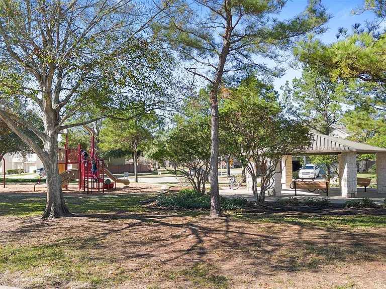 25211 Bentley Glen Ln — Photo 28