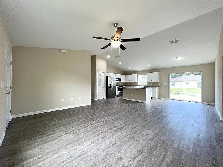 13669 SW 113th Pl — Photo 7