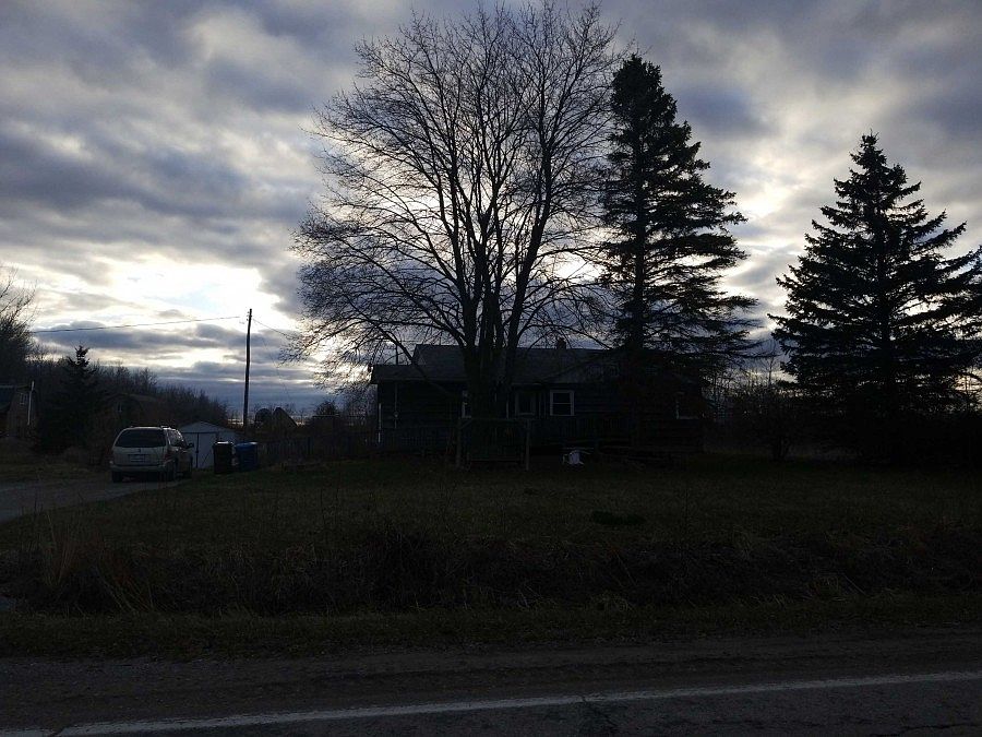 2nd image of 3315 N 7 Mile Rd