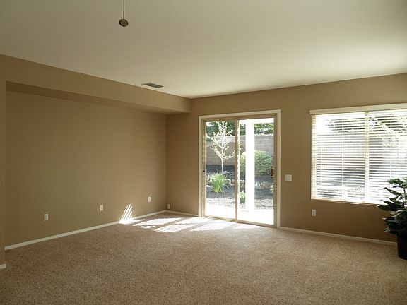 5th image of 1735 Mary Rose Ln