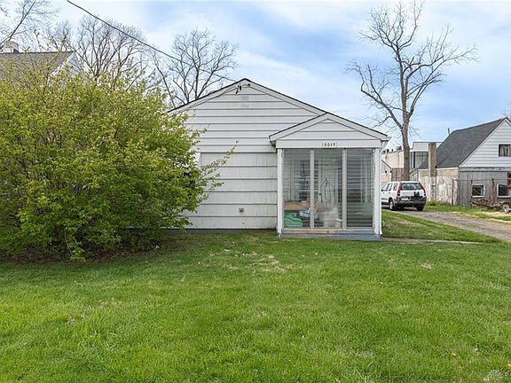 2nd image of 3017 Oakmont Ave