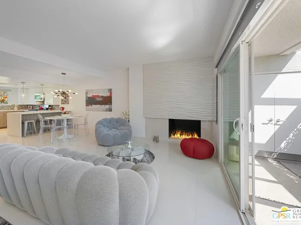 355 E Avenida Granada, Palm Springs, CA 92264