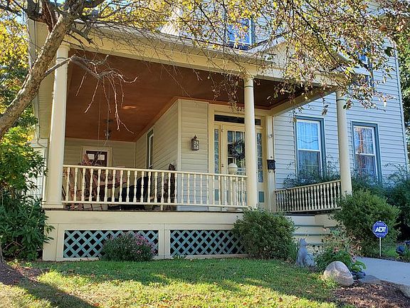 2nd image of 625 W Gray St