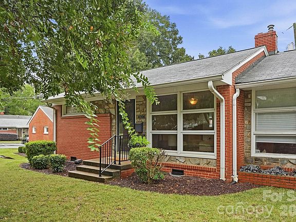 3rd image of 4206 Randolph Rd
