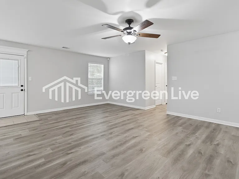 13996 Pine Glen Cv — Photo 2
