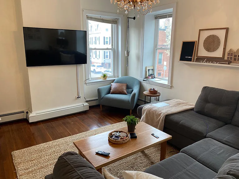 127 N St #2 — Photo 2