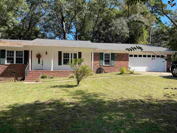 2361 Braeburn Cir, Tallahassee, FL 32309