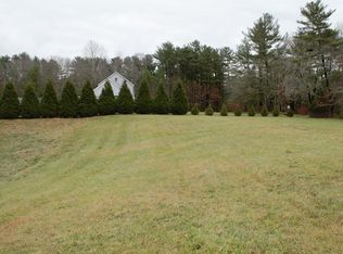 4 Upland Rd, Plympton, MA 02367