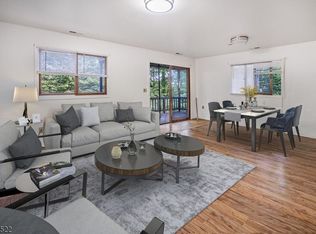 6 Davos Dr UNIT 1, Vernon, NJ 07462