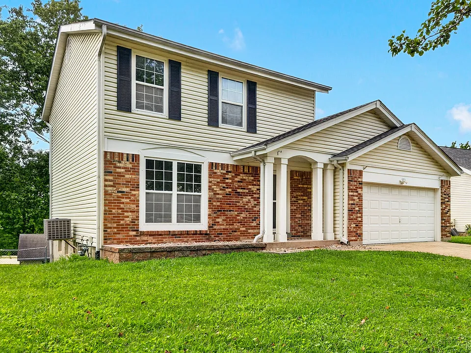 591 Summit Hills Dr