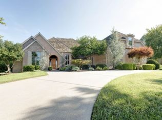 3947 E Glen Abbey Dr, Springfield, MO 65809
