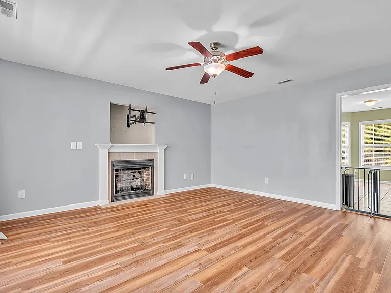 477 Sand Ridge Rd — Photo 8