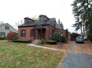 59 South Ave, Longmeadow, MA 01106