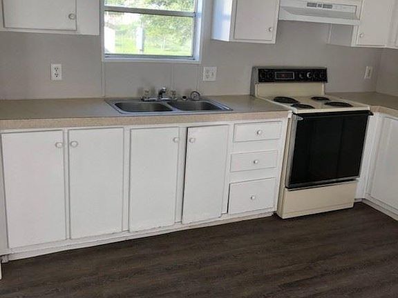 2nd image of 11 Tower Manor Dr #3mech222w