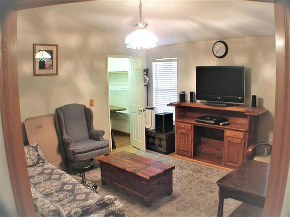 4th image of 3032 Oakbridge Dr #3032