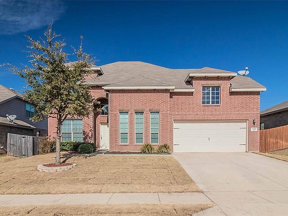 2nd image of 412 Crown Oaks Dr