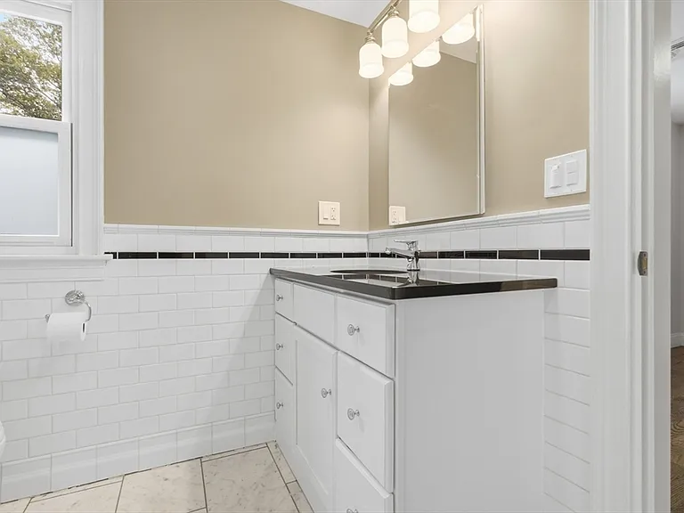 56 Arrowhead Rd — Photo 28