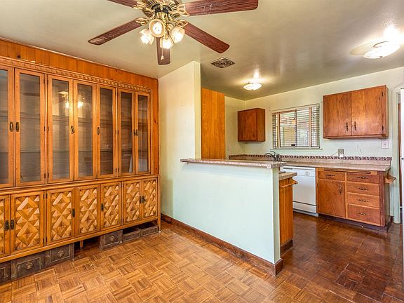 4th image of 356 Los Cerritos Drive