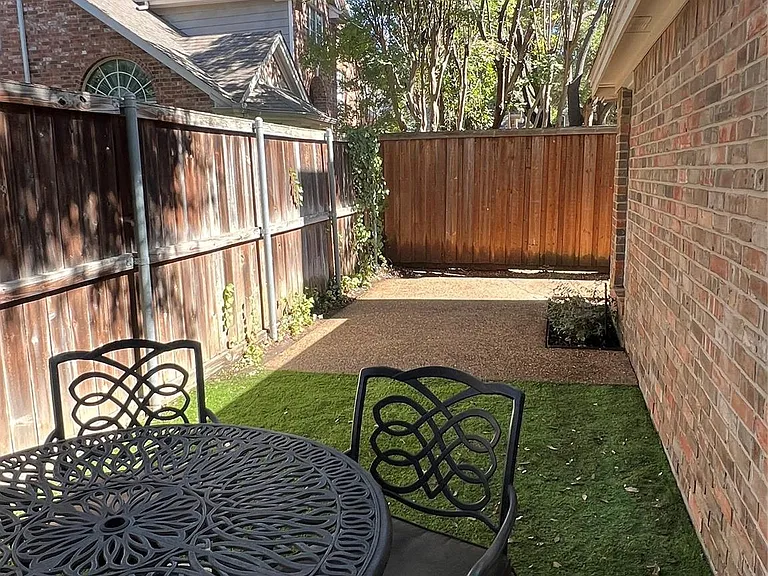 14604 Hemingway Ct — Photo 21