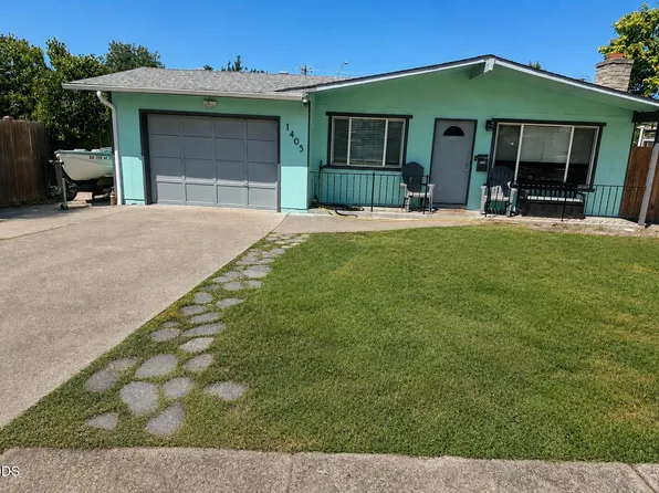 1405 Oleander St, Medford, OR 97504