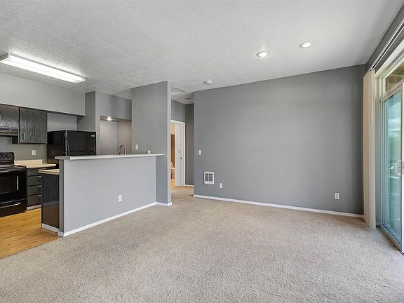 5th image of 22855 E Country Vista Dr APT 300