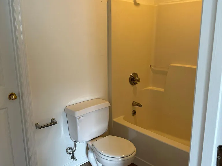 1827 Pennington Way #1827 — Photo 1