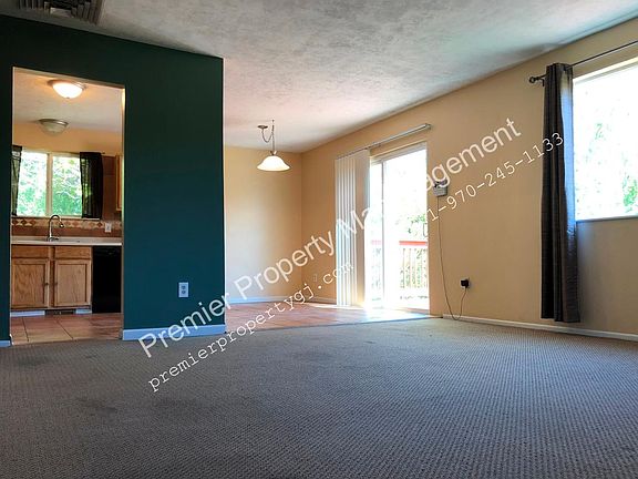 3rd image of 2873 Darla Dr