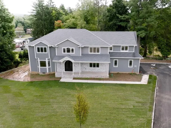 25 Jones Ct, Norwood, NJ 07648
