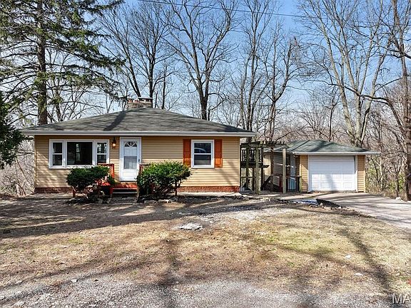 2nd image of 41 Noles Dr