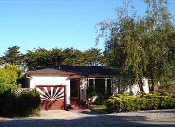 5th image of 1150 Acacia St