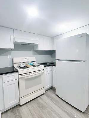 Rented by Voro, LLC | media 2