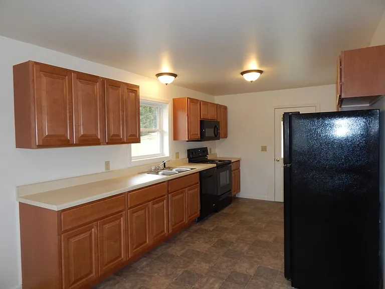 274 Forge Rd — Photo 3