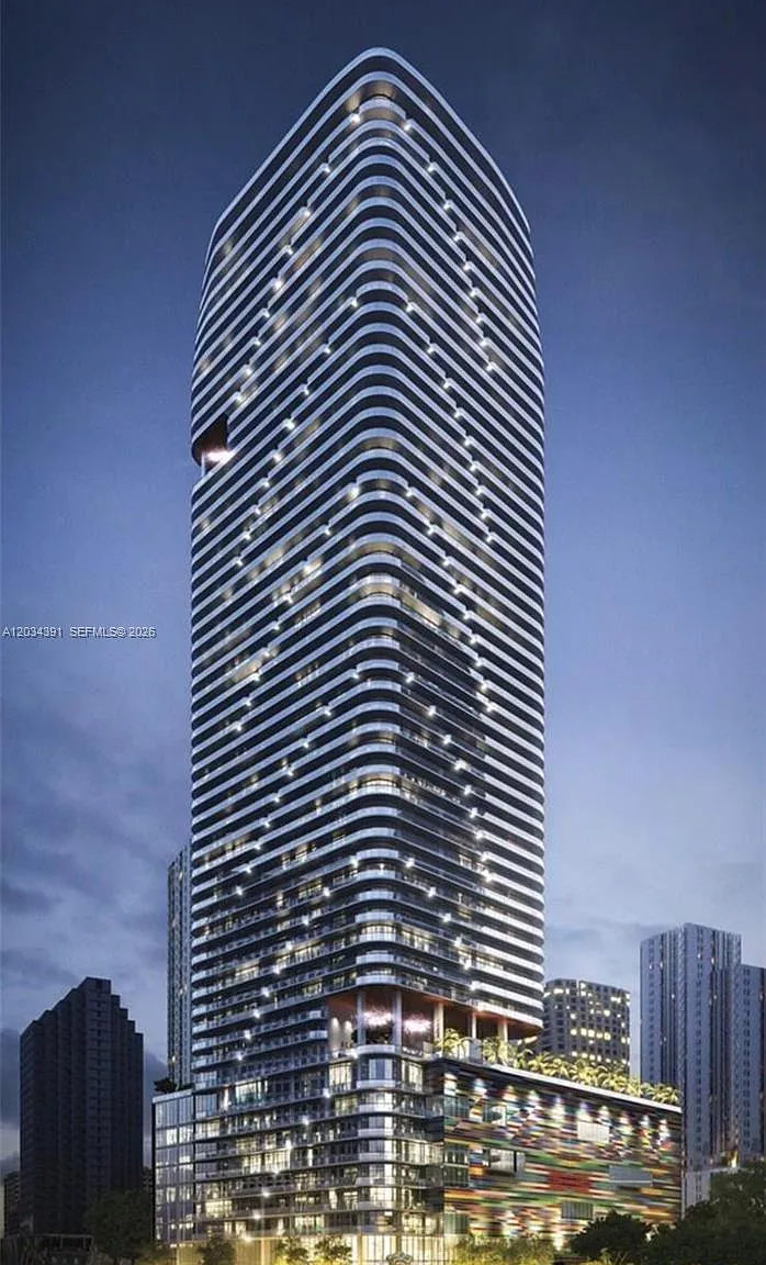 801 Sma Residences Condo — Photo 1