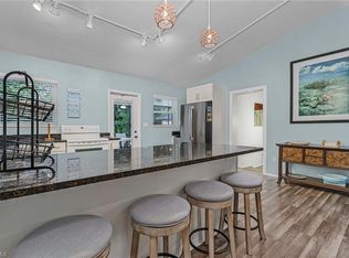 1281 10th St N, Naples, FL 34102